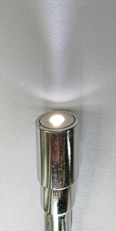 Outils de plomberie Outil de ramassage magnétique avec lignage de tige pliable en acier inoxydable Capacité 3lb Longueur 595mm